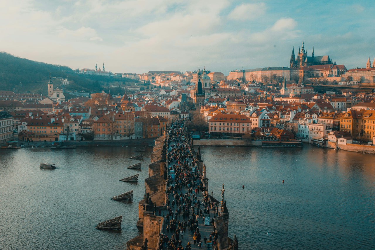 What souvenirs to buy in Prague